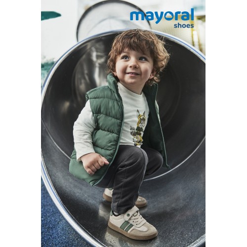 Момче 6м.- 4 години